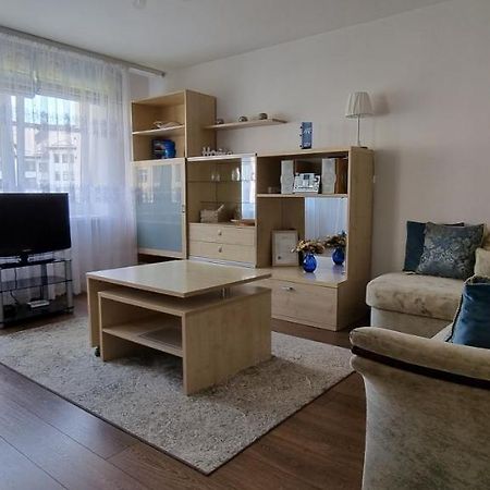 Santariskes Apartment Вильнюс Экстерьер фото