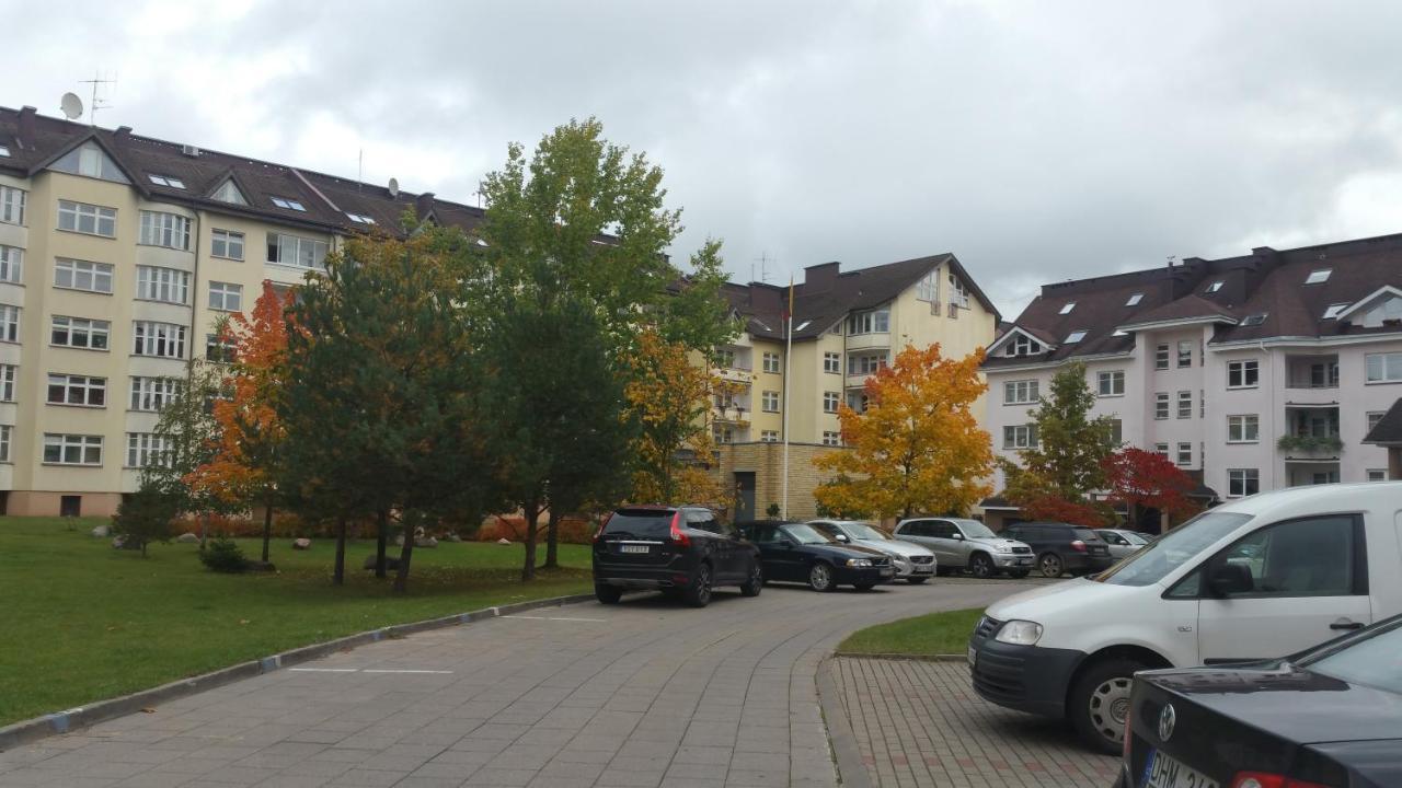 Santariskes Apartment Вильнюс Экстерьер фото